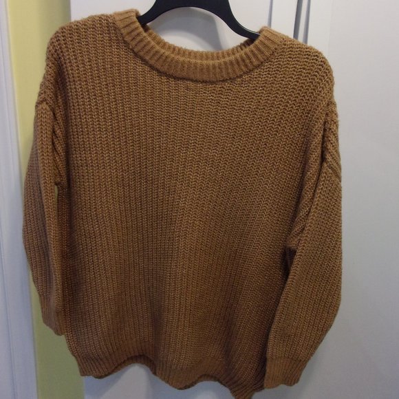 SO Sweaters So Womans Sweater Loose Fit Crewneck Long Sleeves Bronze L Poshmark